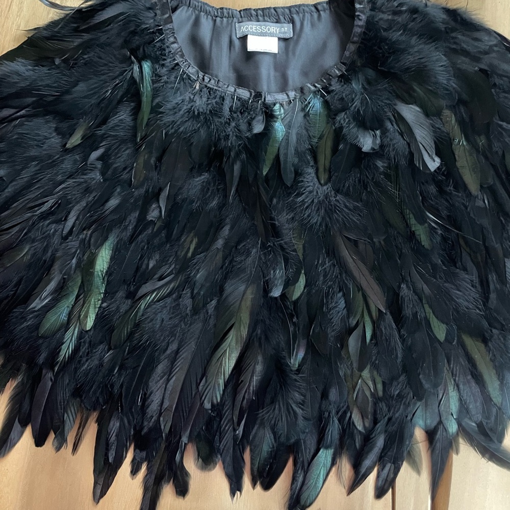 Black Feather Capelet